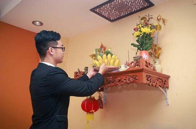 Bàn thờ thổ công tín ngưỡng thờ cúng của người Việt 